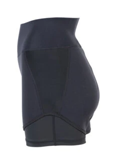 Two Bare Feet Womens Vista 2.5mm Neoprene Wetsuit Overlaid Hotpants (Black) 10 Two Bare Feet Womens Vista 2.5mm Neoprene Wetsuit Overlaid Hotpants (Black) -Diving Adventure womens overlaid neoprene hotpants black 3