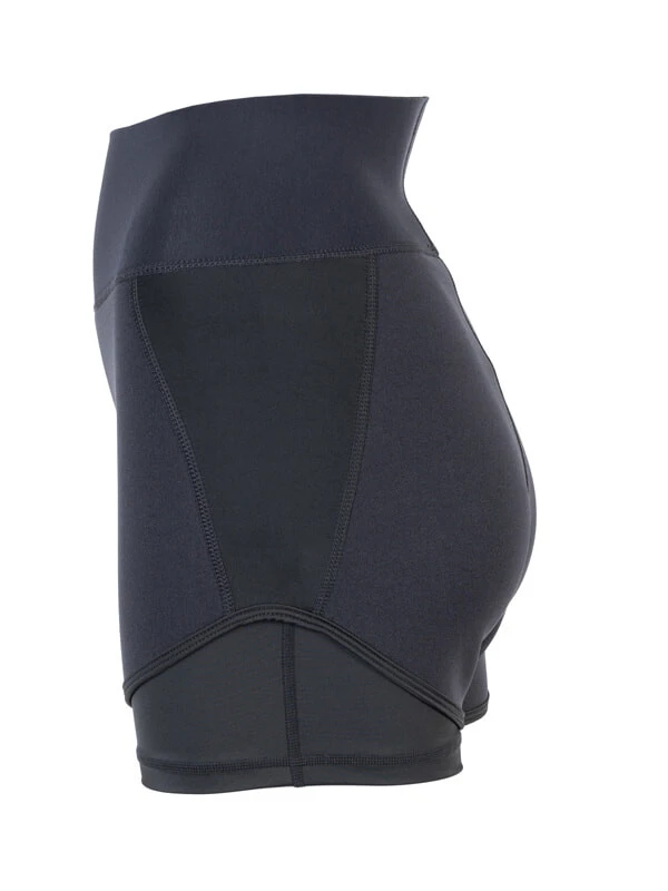 Two Bare Feet Womens Vista 2.5mm Neoprene Wetsuit Overlaid Hotpants (Black) 3 Two Bare Feet Womens Vista 2.5mm Neoprene Wetsuit Overlaid Hotpants (Black) - Image 3